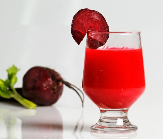 Šťáva z červené řepy pro krvetvorbu i obranyschopnost Šťáva z červené řepy z odšťavňovače Kuvings