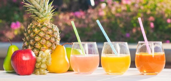 Čerstvými šťávami k dobrému zdraví a odvrácení nemocí Denní přísun vitamínů díky čerstvým šťávám