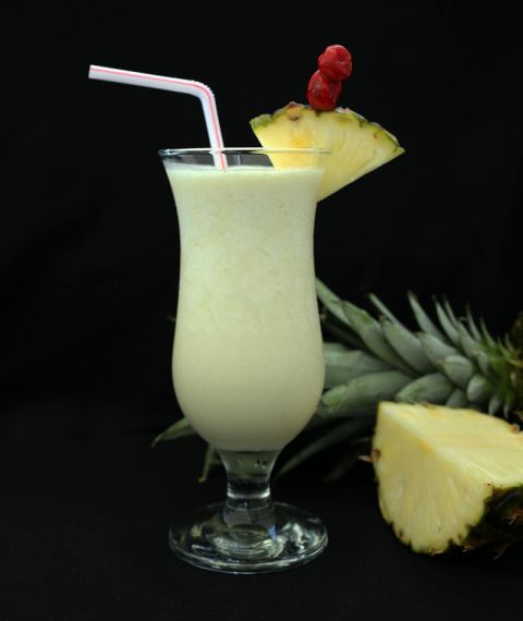 Piña Colada: Koktejl plný exotiky Piña Colada: Tropický nápoj z mixéru Vitamix