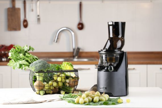 Šnekové odšťavňovače pro odšťavnění všech druhů ovoce i zeleniny Šnekové odšťavňovače Kuvings pro multifunkční využití v kuchyni