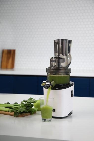 Šnekový odšťavňovač Kuvings: Cesta k výživné a enzymy nabité šťávě Získejte více vitamínů a enzymů díky šnekovým odšťavňovačům Kuvings